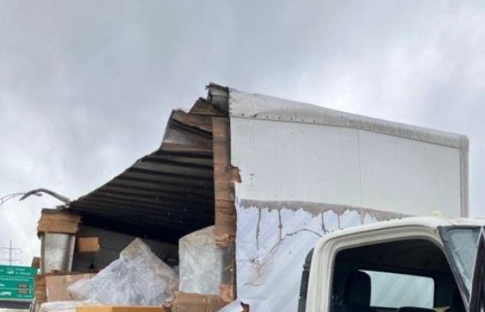 Accident with an injured man stuck in his partially snatched truck