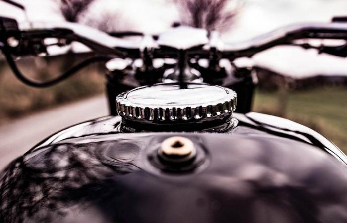 Borrowing the motorcycle of his father was not the idea of the century: at 138 km/h instead of 90, a 15 -year -old finished in police custody