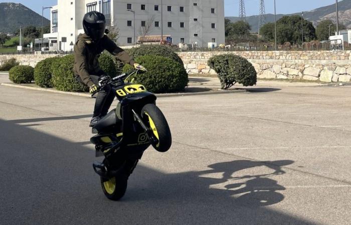 Police call to arrest “rear wheels” on a motorcycle after a serious accident in Ajaccio