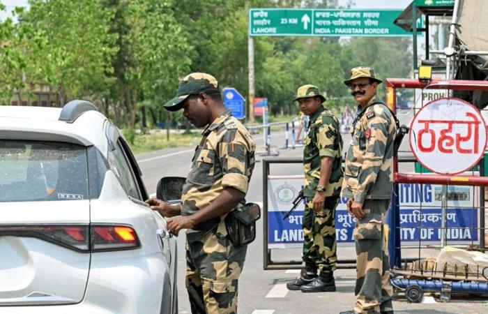 India announces that it has struck “terrorist infrastructure” in Pakistan with missiles, and denounces artillery shots aimed at Indian cashmere