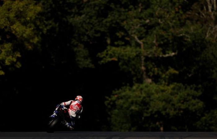 Two pilots of 21 and 29 years old killed in an accident during an race in the British Supersport championship
