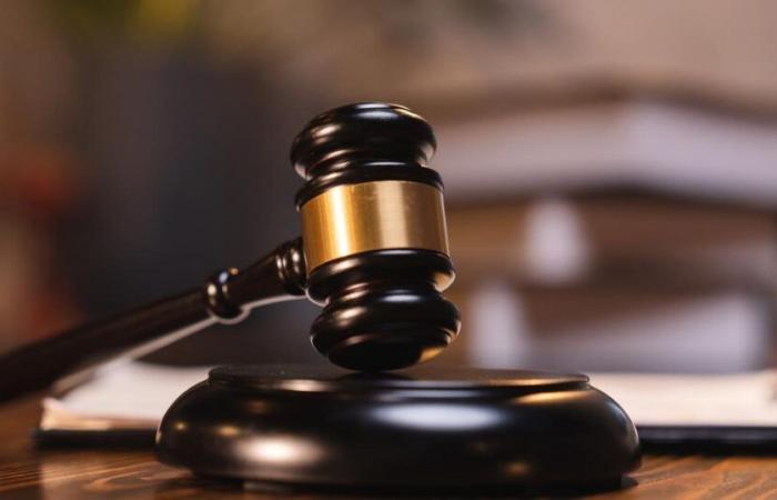 indicted a driver for the murder of the wife of her passenger