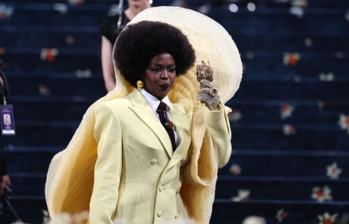 Met Gala 2025: Diana Ross, Sabrina Carpenter and Lewis Hamilton among stars at biggest night in fashion | Ents & Arts News