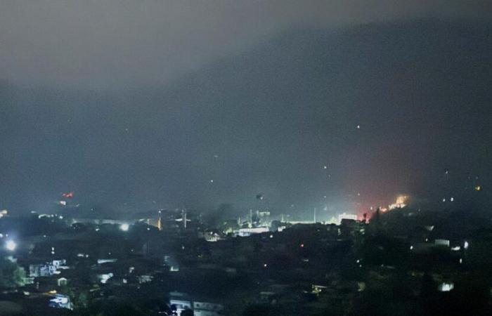 India has struck “terrorist sites” in Pakistan with missiles, Islamabad returied by artillery fire