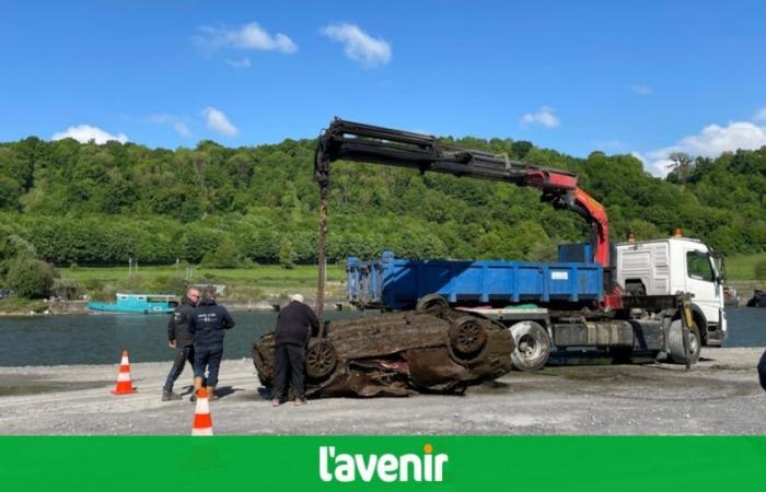 Andenne: the big big fishery police in the Meuse