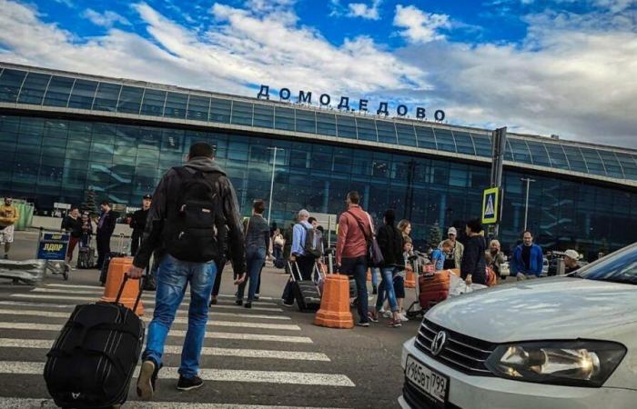 Russia: Massive drone attacks, disturbed airports