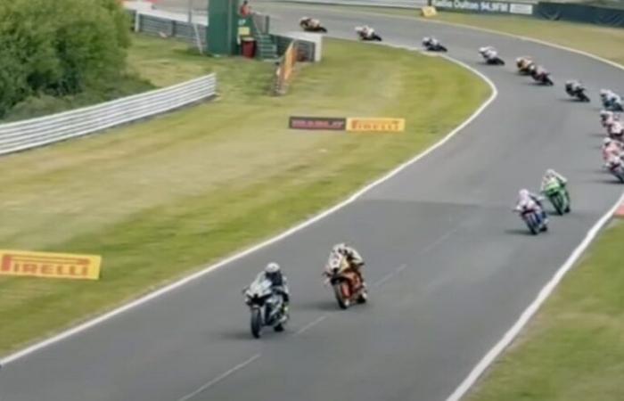 Death of two young pilots aged 21 and 29 in a tragic accident during the superbike in England