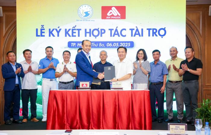 The Nghe Tinh Business Golf Club is organizing a tournament to celebrate President Ho’s birthday