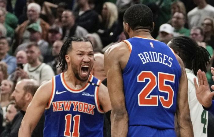 The Knicks go up 20 points and fly the first match to the Celtics