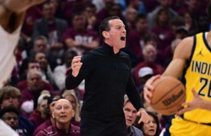 Cleveland: Atkinson elected coach of the year