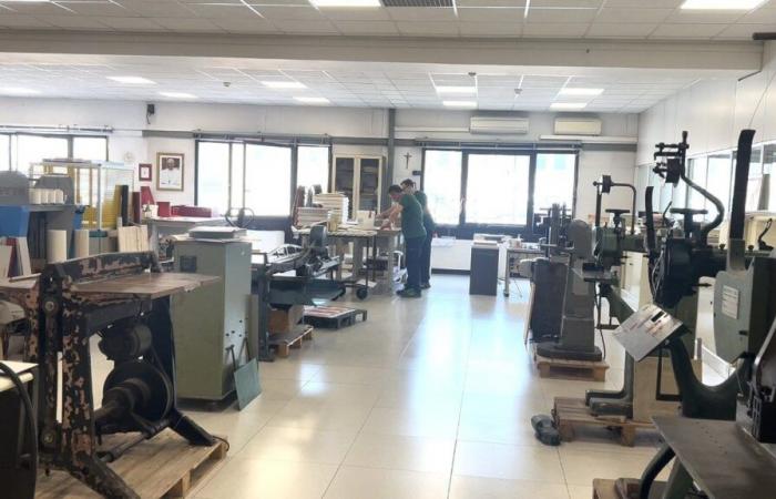 While waiting for the conclave, the Vatican printing works work “day and night”