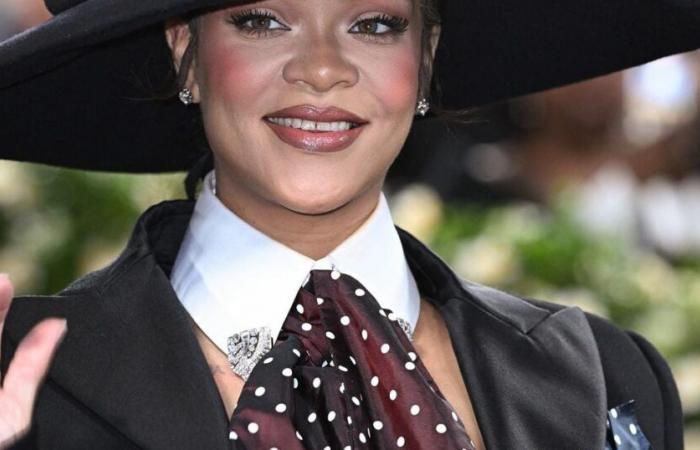 Rihanna is pregnant with her 3rd child with Asap Rocky! She formalizes in a costume deconstructed at the Met Gala