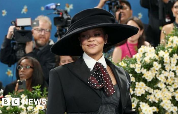 Rihanna debuts pregnancy as stars don tailored best