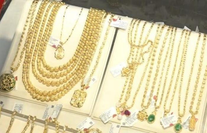 The world price of gold increases