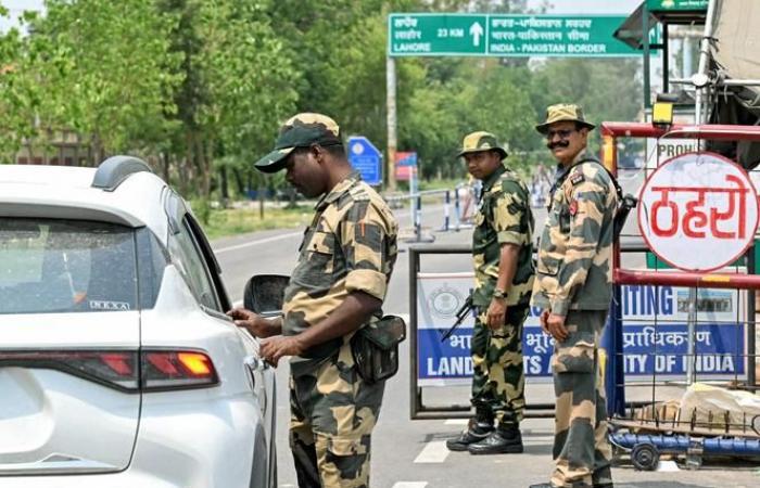 India announces that it has struck “terrorist infrastructure” in Pakistan with missiles, and denounces artillery shots aimed at Indian cashmere