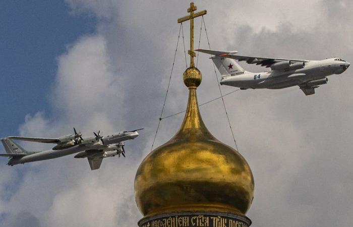 War in Ukraine: “A wonder of endurance”, perfect for launching missiles and “nuclear missions” … How Russia stole 40 TU-95ms strategic bombers in Kazakhstan
