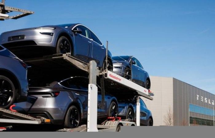 Trade war: the EU threatens to tax automobiles and American planes