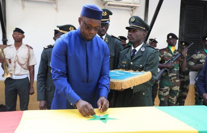 Ousmane Sonko greets the memory of his camp assistance, raised to the rank of knight of the National Order of Lion posthumously