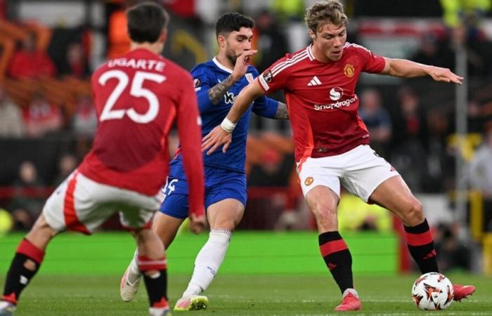 Manchester United will face Tottenham in the 100% English final, H24info