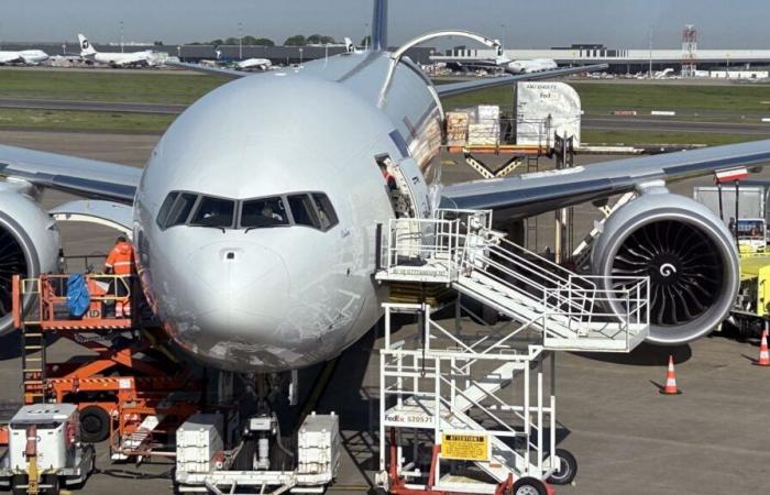 The trade war temporarily strengthens Fedex flights to the United States