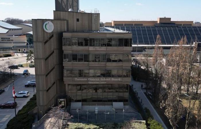 A malicious author requires a ransom to the greatest school board in Canada
