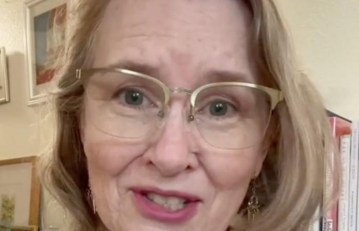 A grandmother delivers three key tips before giving her opinion on the education of children