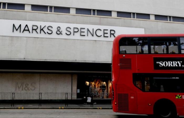 A cyber attack sows chaos in stores in the United Kingdom