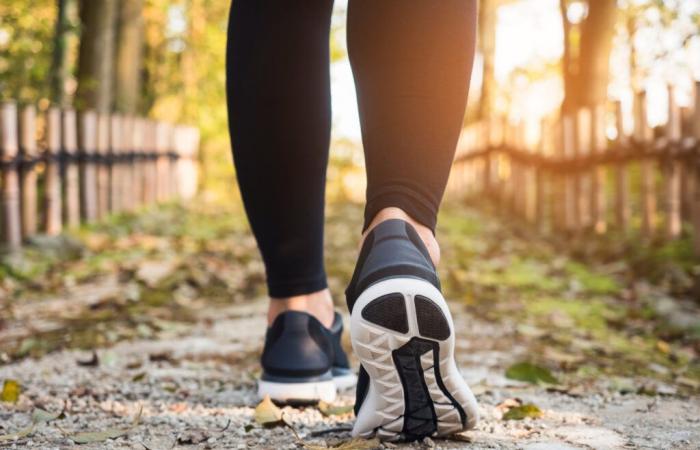 Losing weight at over 50? Here is how fast walking
