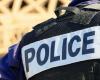 Sense – A man armed with an ax attacks municipal police officers