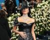 Kim Kardashian Red Carpet Fashion Look