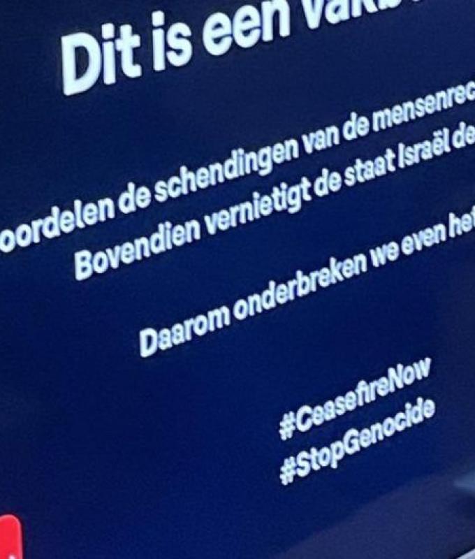 the VRT displays a new political message, “we condemn human rights violations”