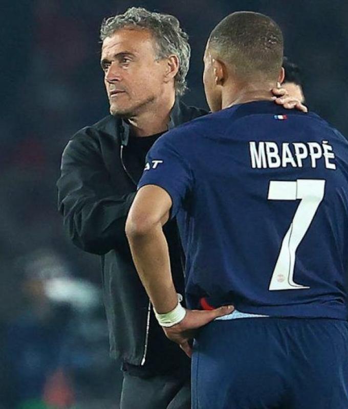 Football: “Mbappé is a legend of the club who gave everything”