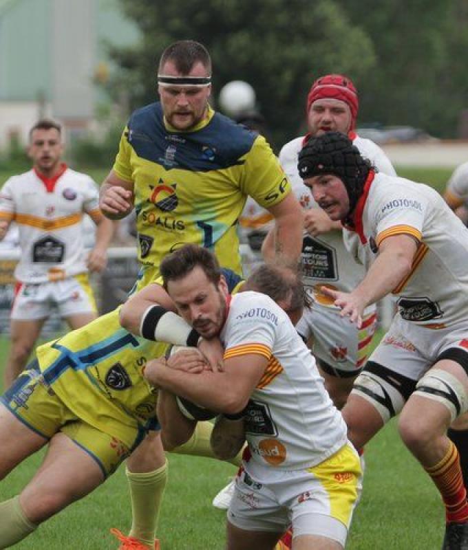 Amateur rugby – Federal 1: Isle-Jourdain turns the tide against Rugby Club Tricastin and advances to the quarter-finals of the French championship