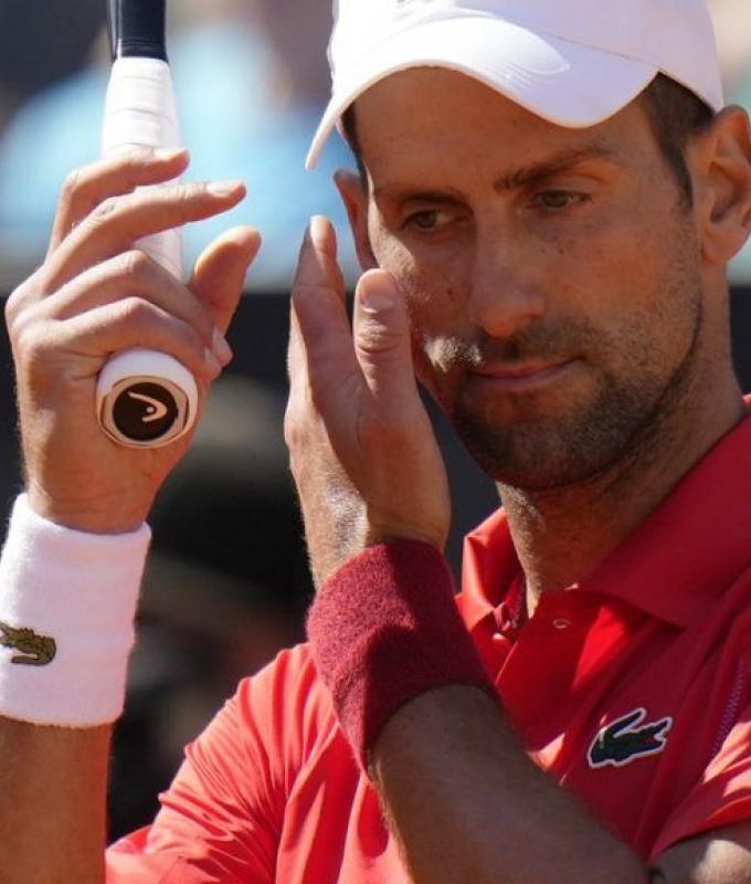 Novak Djokovic debuts in Rom einen Rückschlag kurz vor dem French Open