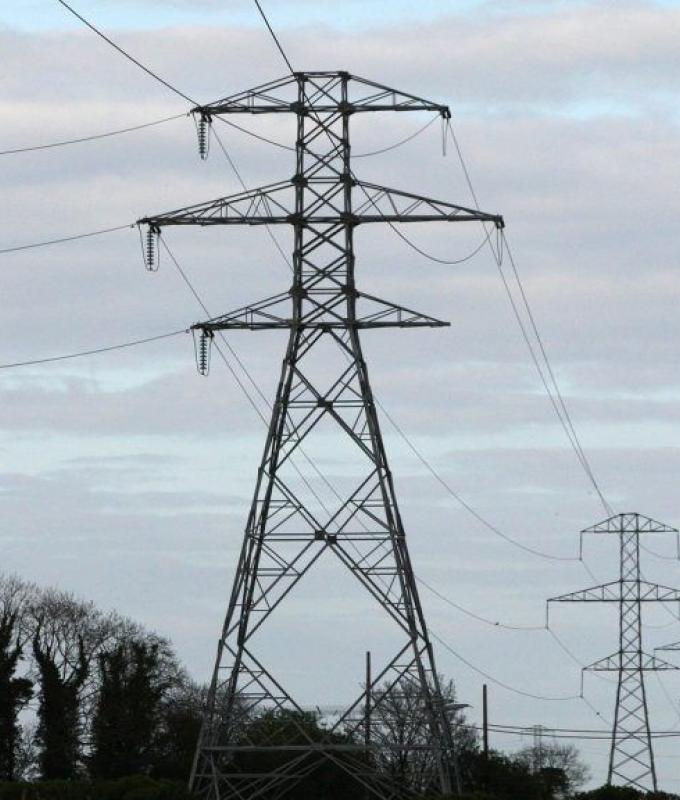 ‘Urgent action’ needed to hit electricity climate targets