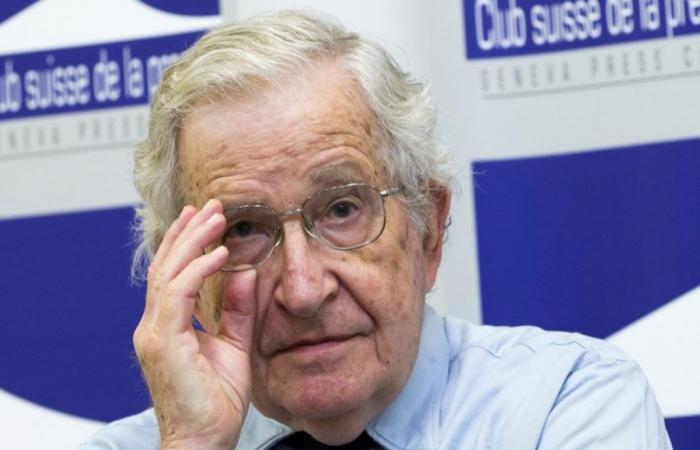American intellectual Noam Chomsky hospitalized in Brazil