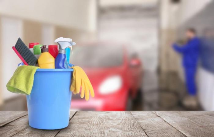 Do you store your cleaning products there? You risk Charcot disease