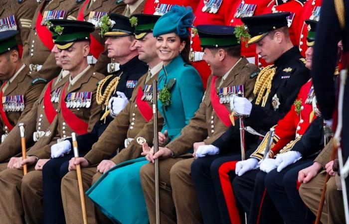 Princess Kate returns for parade for the king