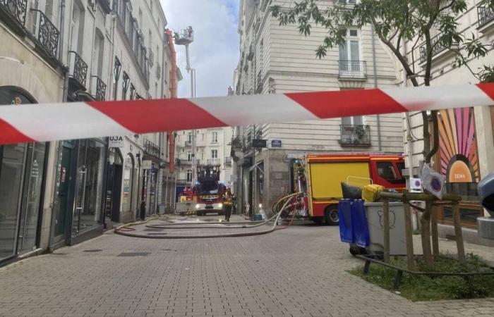 IN IMAGES, IN PICTURES. After the jewelry store heist in Nantes, a fire broke out in the same building