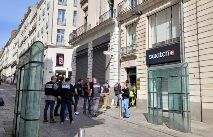 Hole in the floor, fire on the floor above… In a chic Nantes street, a jewelry store robbed in the night