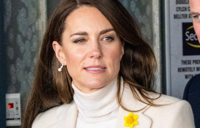 Suffering from cancer, Kate Middleton gives rare news about her state of health