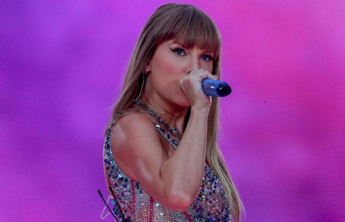 Taylor Swift rocks Edinburgh during one of her concerts