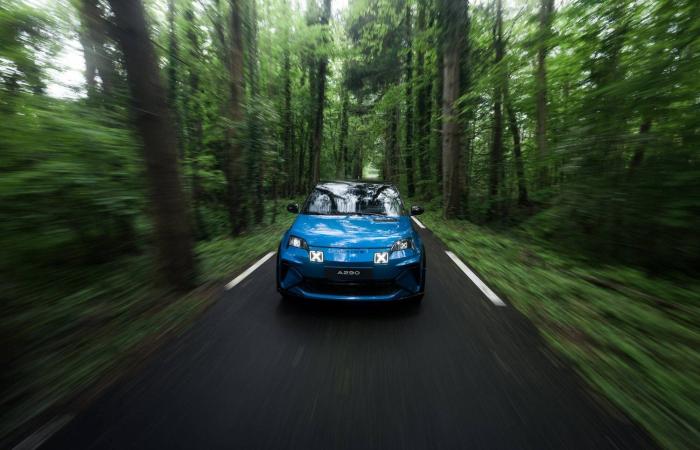 The 5 major differences between the Alpine a290 and the electric Renault R5