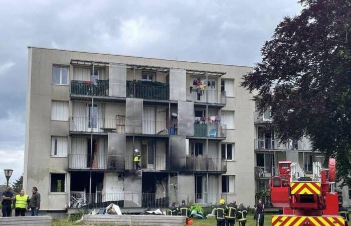 An apartment completely destroyed by a fire in Saint-Brieuc, no injuries