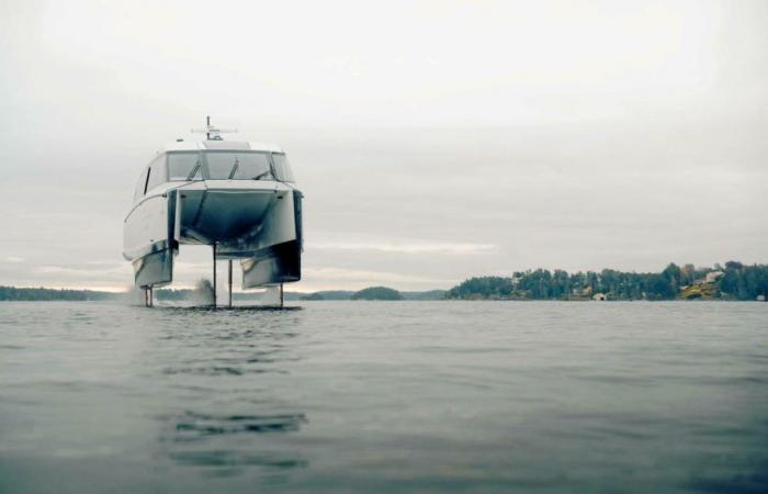 In Stockholm, we will soon be able to travel by flying and electric boats