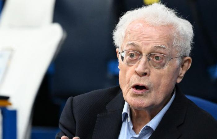 Lionel Jospin denounces the decision to dissolve the Assembly