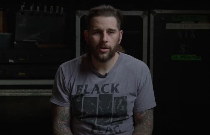 “They take 24 cents of every dollar we make and that’s all we’re offered?” ; Avenged Sevenfold’s Mr. Shadows Slams Corporate Control Over Modern Music Industry