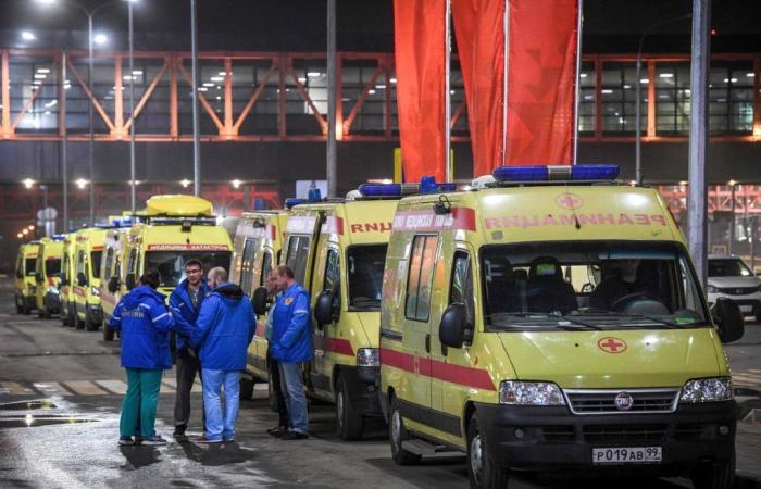more than 120 people hospitalized in Moscow after serious food poisoning
