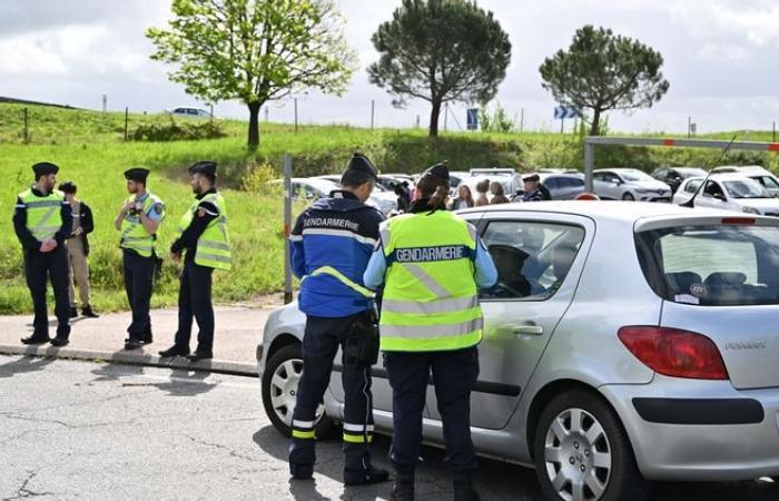 Controlled drunk while driving, he drove at more than 150 km/h on a departmental road in Cantal