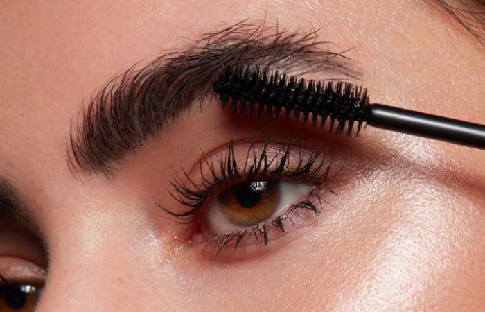 this new generation of mascaras that makes eyelashes grow